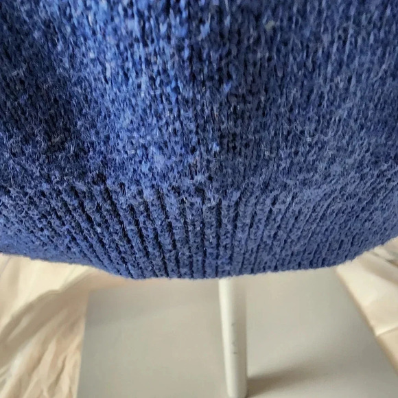 Vintage Levi's SilverTab Wool Crewneck Pullover Sweater Royal Blue Size Medium - Picture 11 of 13